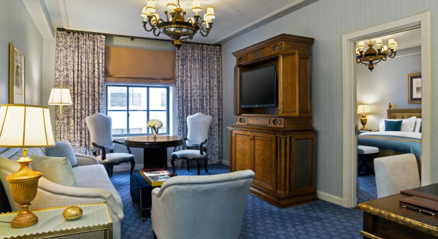 Двухместный люкс Caroline Astor The St. Regis Washington, D.C