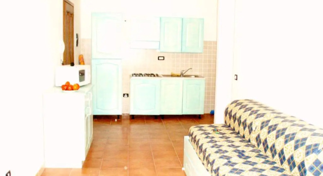 Modern 1bed apartment(sleep 4)sea view only 700mt from sea