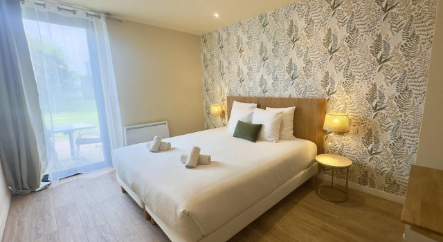 Двухместный номер Superior с видом на сад Best Western Hotel de la plage Normandie