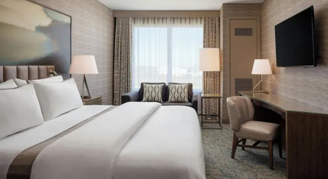 Номер Executive The Westin Calgary Airport