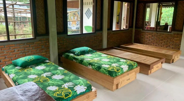 Hutan Subur guest house, Réserver Maison d'hôtes Gotong Royong Indonésie