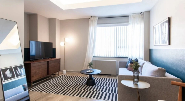 Abode Vue at 3rd 1-bedroom Loft Style Suite, Забронировать Апартаменты/квартира Апартаменты Луисвилл, рядом с Norton Healthcare Pavilion, Апартаменты/квартира