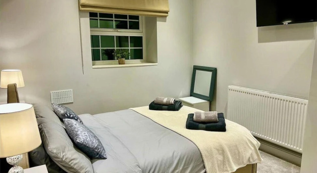 Cottage With Stunning Views and hot tub, Book Feriehus SPA-hoteller i Shrewsbury, SPA