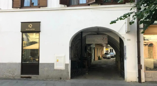 Gizell Apartment 2, Varaa Huoneisto Sibiu 