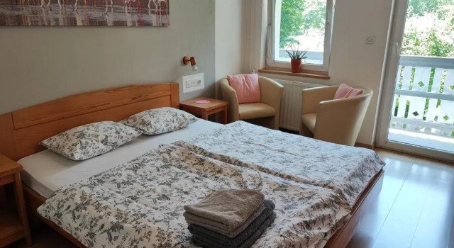 Двухместный номер Standard с балконом и с видом на сад Lake House Sebanc