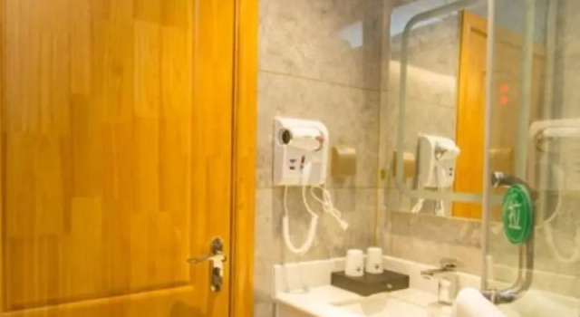 GreenTree Inn Xingtai City Neiqiu County 107 National Road Business Hotel, Book Hotel Xingtai Hebei