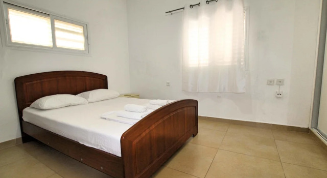 Arendalzrail Apartments-Jerusalem St. 12, Reserva ahora Apartamento Hoteles en Bat Yam con aparcamiento, Aparcamiento