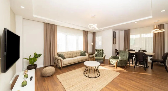 Апартаменты Central Flat With Balcony Near Sea in Muratpasa