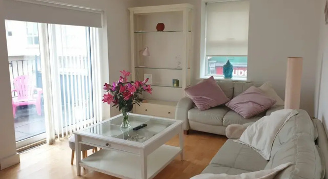 Ashtons Guest House, Prenota Affittacamere Hotel a Connacht con parcheggio, Parcheggio