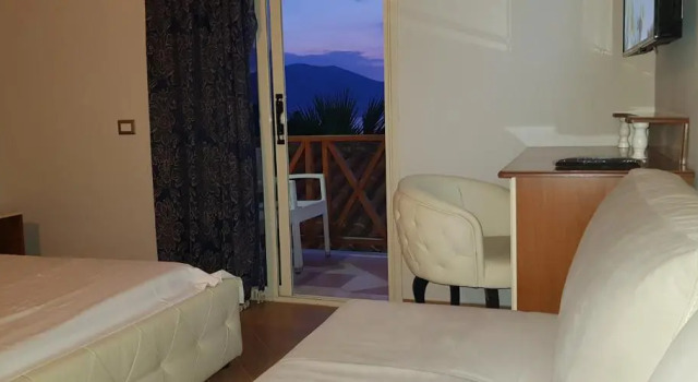 Трёхместный номер Superior с видом на море Olympia Hotel Vlore