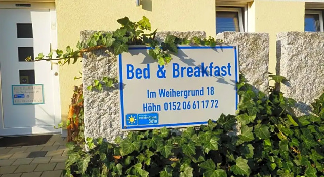 Bed & Breakfast Engen, Prenota Hotel Hotel a Engen con piscina, Piscina