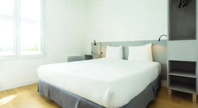 Апартаменты Standard City Résidence Chelles