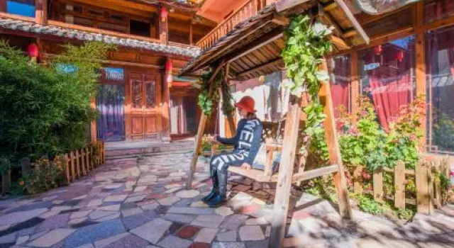 Cantonese Inn, Prenota Hotel Hotel a Lijiang con parcheggio, Parcheggio