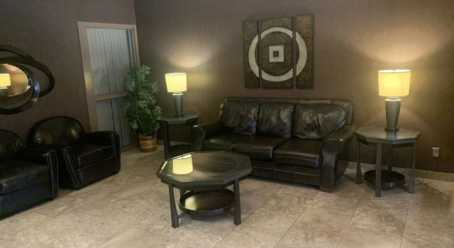 Obasa Suites @ The Hallmark