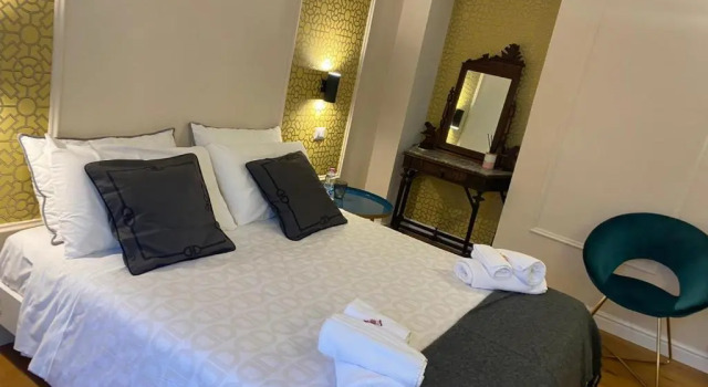 Casa 28 Suite, Rezerwuj Hotel Hotele w Molise z basenem, Basen