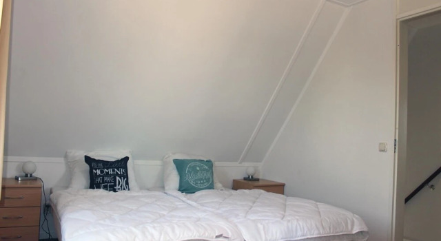 Stunning Home in Opperdoes With 2 Bedrooms and Wifi