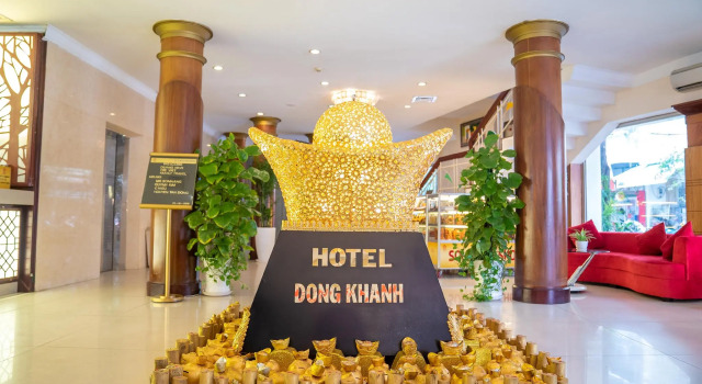 Кровать в общем номере Dong Khanh Hotel