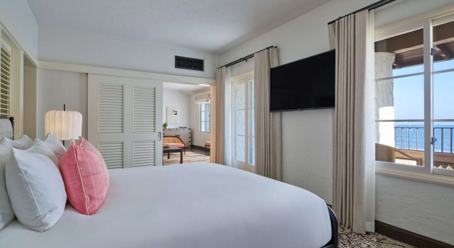 Двухместный люкс Deluxe с видом на океан Mar Monte Hotel, in The Unbound Collection by Hyatt
