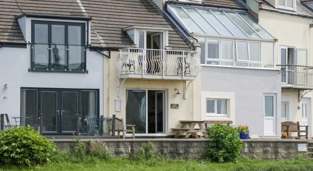 Lazey Cottage, Varaa Lomakoti Mökit kohteessa Merseyside, Mökki
