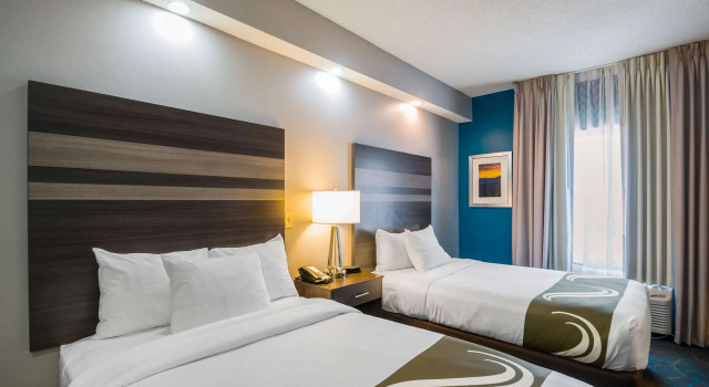 Четырёхместный номер Standard Quality Inn Harrisonburg I-81