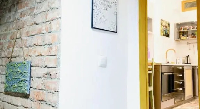 2 Bedroom Cozy Flat, Забронировать Отель Чугурети Тбилиси, рядом с Tеатр имени Марджанишвили