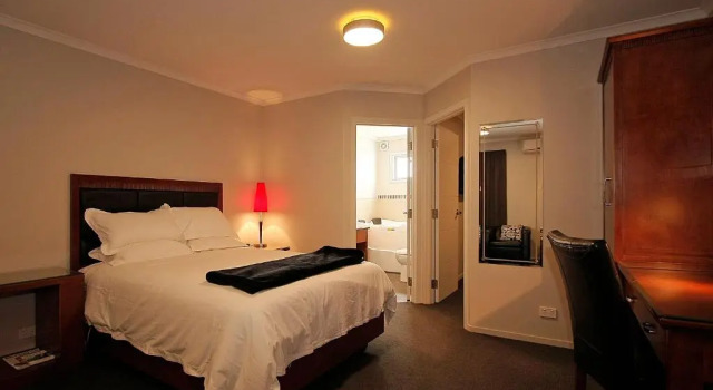 Апартаменты City Corporate Motor Inn