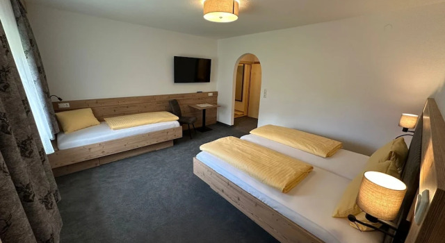 Апартаменты Deluxe Hotel Garni Dorfblick
