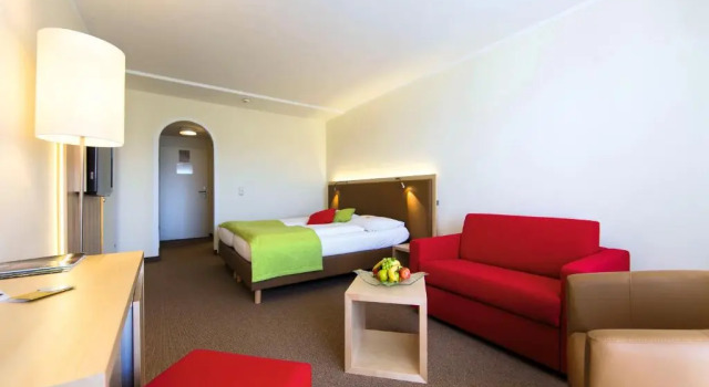 Двухместный номер Comfort Hotel Momentum