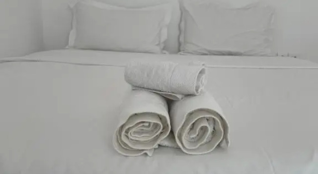 Villa Elia Waterfront Suites & Pool, Rezervovat Vila Hotely v Corinthia Regional Unit s parkováním, Parkování