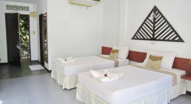 Thaniza Beachfront Resort