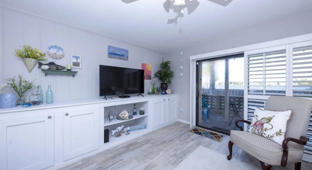Номер Standard Bay House Condos by Miss Kitty’s