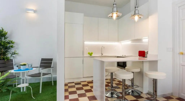 Genteel Home Galera, Забронировать Отель Отели Севильи с парковкой, рядом с Музей Pabellon de la Navegacion, Парковка