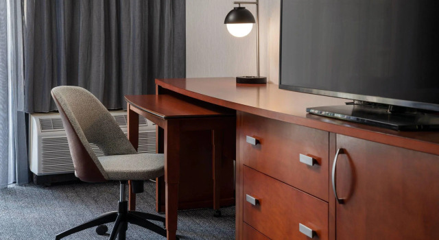 Двухместный номер Standard с балконом Courtyard Los Angeles Torrance/Palos Verdes