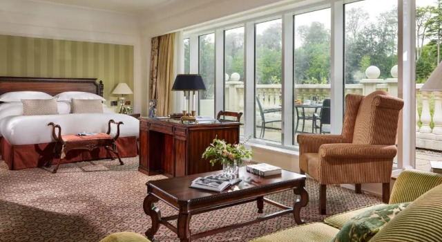 Двухместный номер Standard с балконом Powerscourt Hotel, Autograph Collection