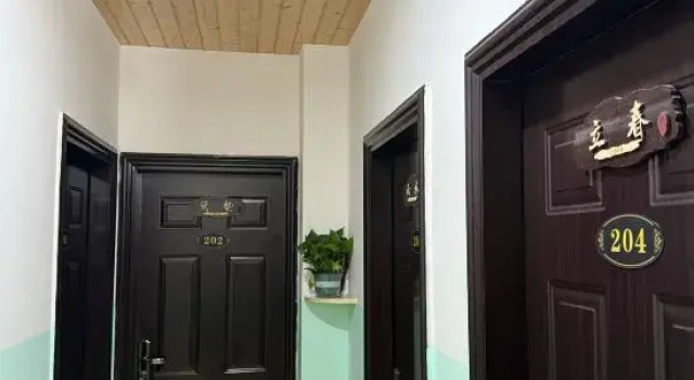 Shenzhen Shanlan • Guishe Homestay (Judiaosha), Rezerwuj Hotel Hotele w Shenzhen z parkingiem, Parking