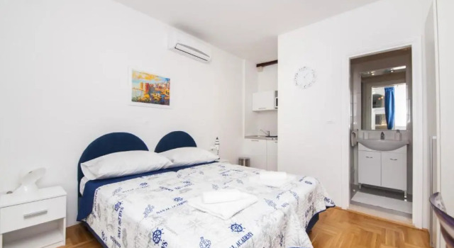 Студия Apartments Karla Old Town
