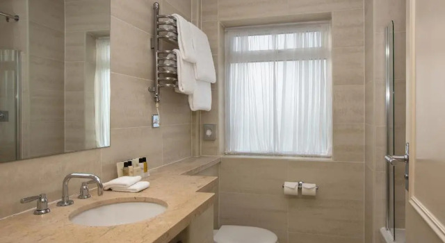 Одноместный номер Classic L’Horizon Beach Hotel & Spa