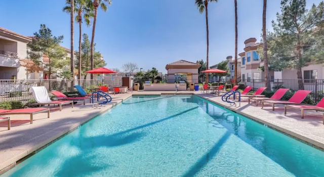 Апартаменты First-floor Condo w/ Pool Access in Mesa!