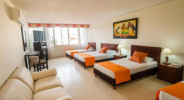 Standard quadruple chambre Hotel del Llano