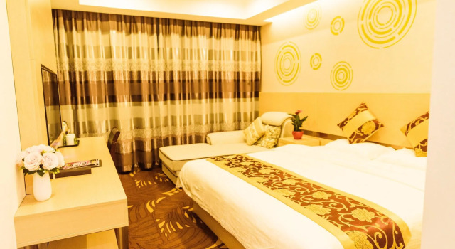 GreenTree Inn Shanghai Pudong Shenmei East Express Hotel
