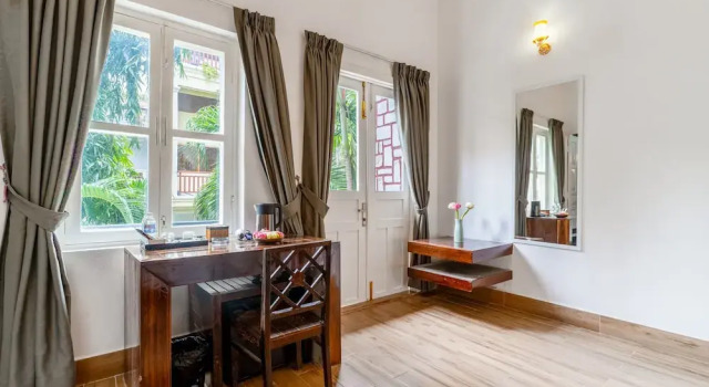 Emeraldgems Premium Residence