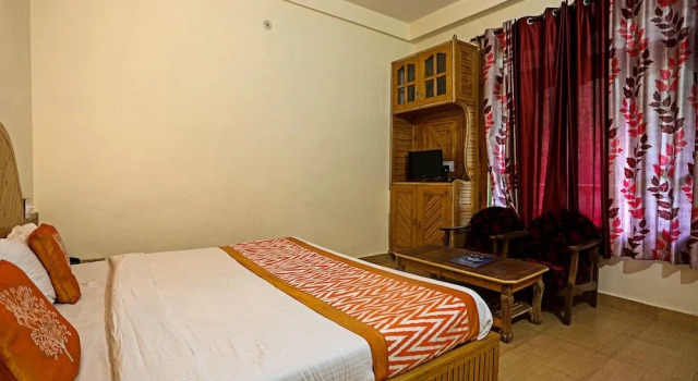 OYO 5910 Hotel Anupam, Забронировать Отель Касоль штат Химачал-Прадеш
