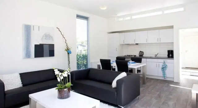 Коттедж Modern Holiday Home in Velsen-zuid