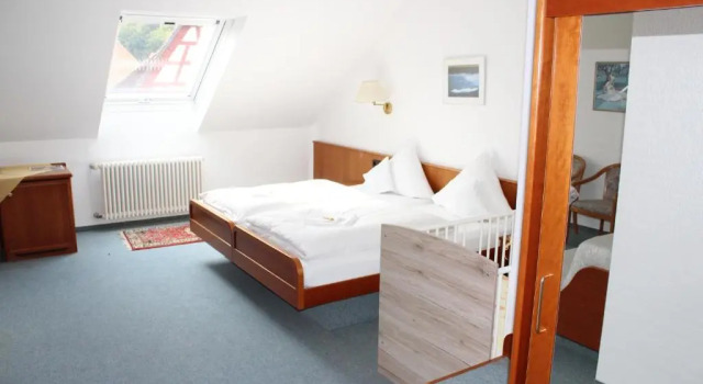 Двухместный номер Standard с балконом Landhotel Hirsch
