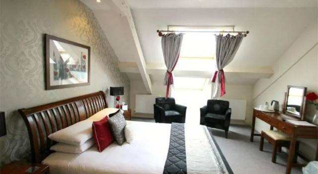 Номер Standard с видом на озеро Newton Hall Guest House
