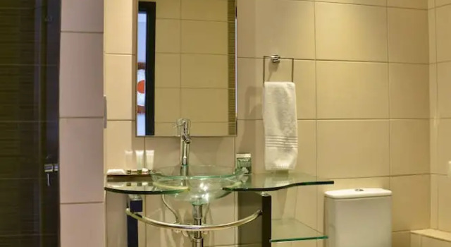 Двухместный номер Executive с балконом Premier Hotel East London ICC