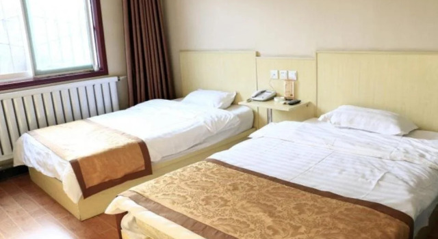 Jincan Express Inn, Prenota Hotel Linfen Shanxi