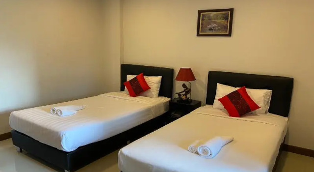 Двухместный номер Deluxe с балконом Noble Tarntong Boutique Hotel