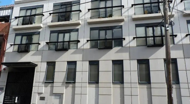 Australian Home Away at Market Square Melbourne, Забронировать Отель Мельбурн Melbourne Region, рядом с Верховный суд Виктории