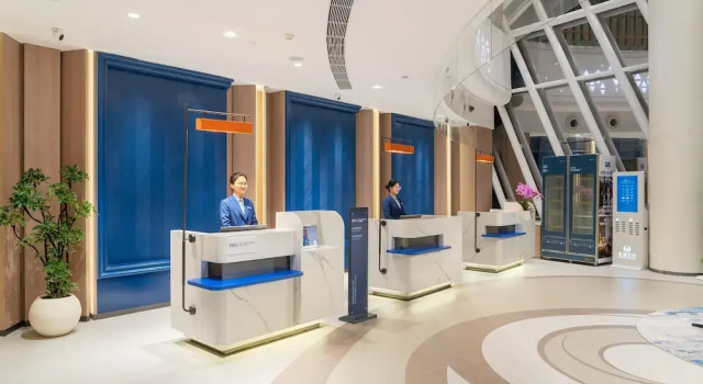 Holiday Inn Express Yangzhou Grand Canal Theatre by IHG, Buchen Sie Hotel Yangzhou 